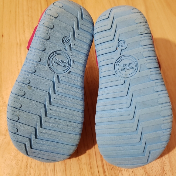 Wonder Nation Girls Pink Sandals. Size: 7/8 - Picture 6 of 7